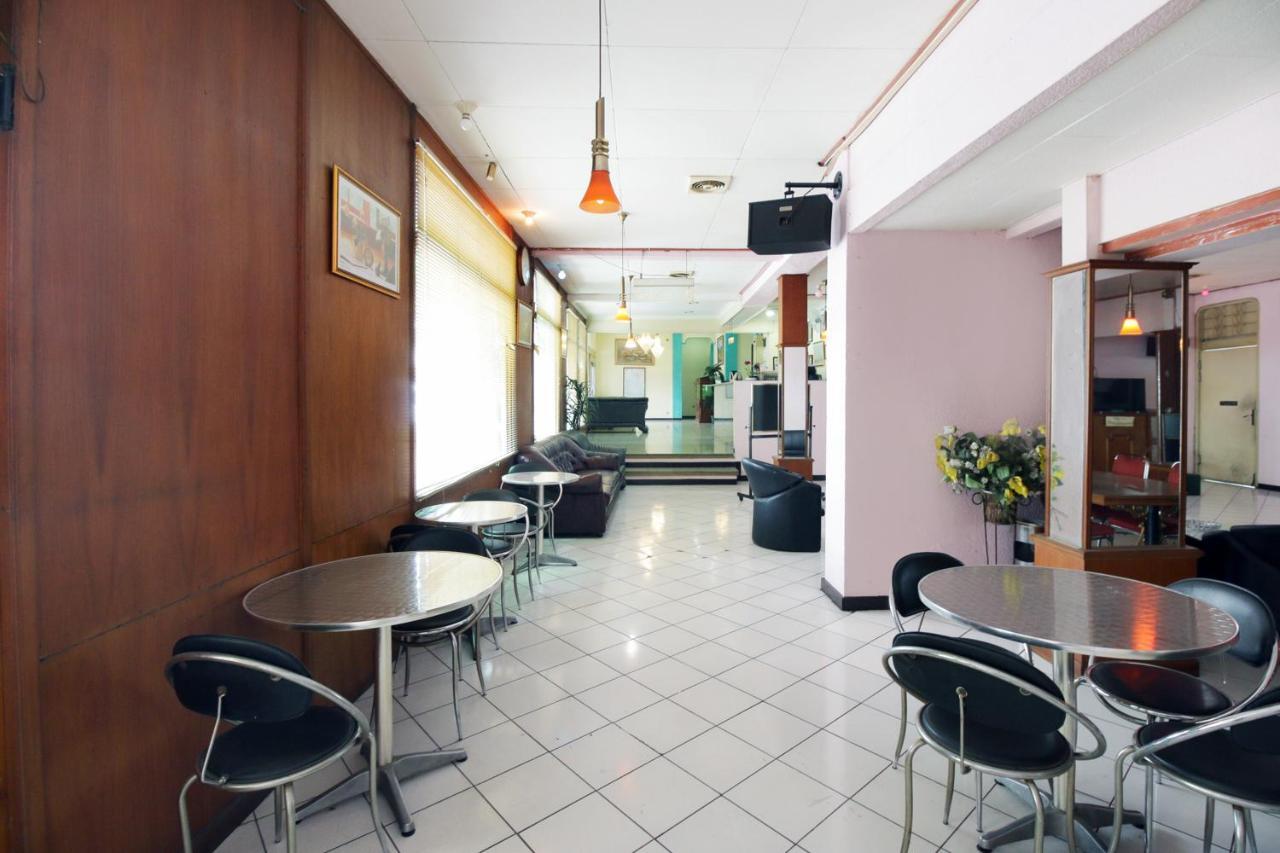 Airy Regol Moch Ramdan 96 2* Bandung